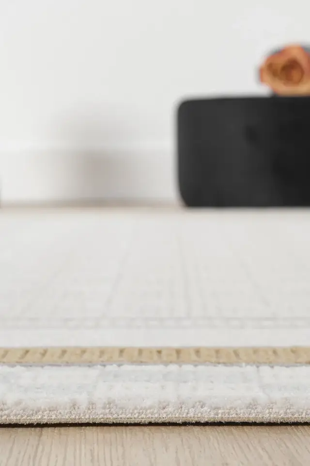 Seyran Halı Ahlat 7052 Gold Akrilik Çerçeveli Dokuma Taban Saçaklı Modern Şık Halı