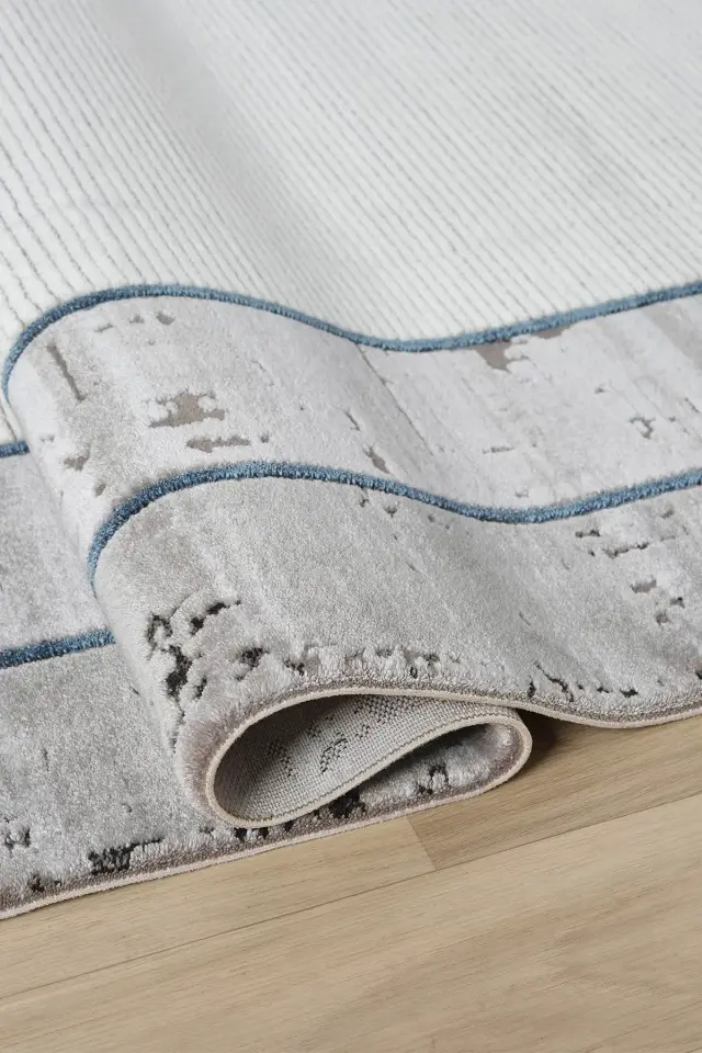 Seyran Halı Ahlat 7053 Mavi Akrilik Çerçeveli Dokuma Taban Saçaklı Modern Şık Halı