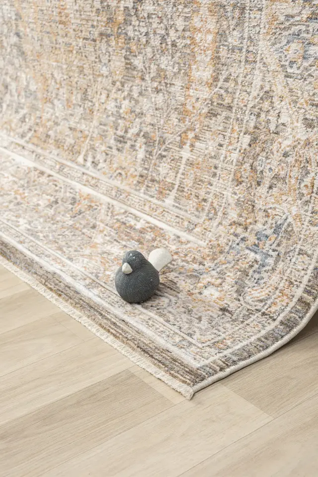 Seyran Halı Peru 10202 Bej Polyester Çerçeveli Yumuşak Doku Yüksek Kaliteli Halı