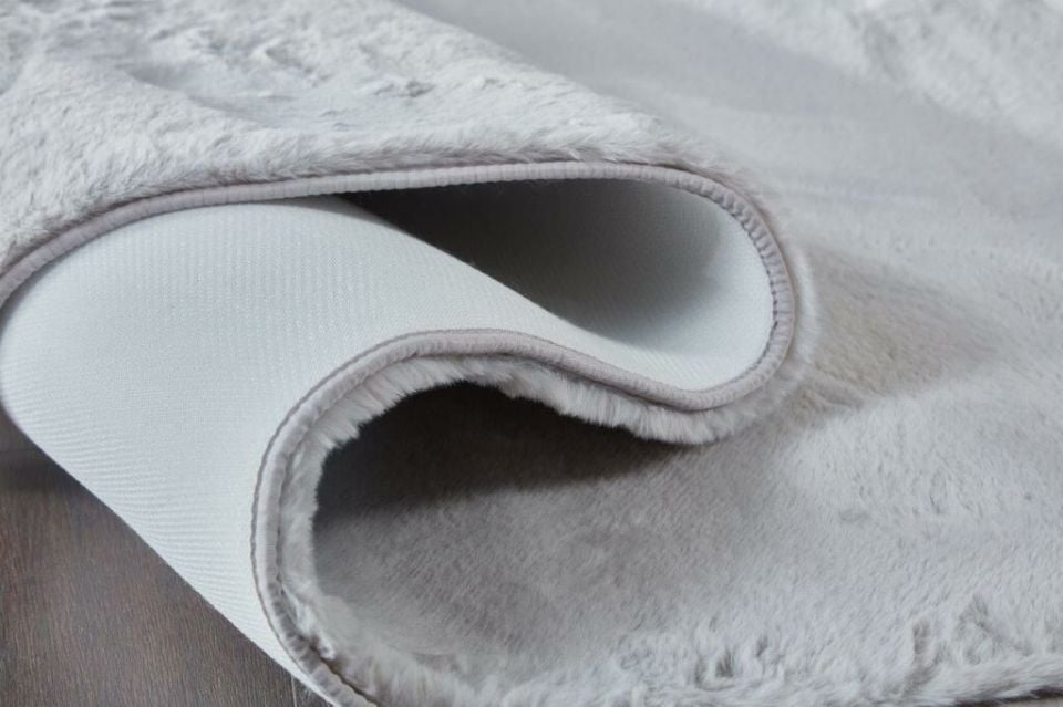 eHalıcım Pisa P15314 Beyaz Yumuşak Tüylü Yuvarlak Post