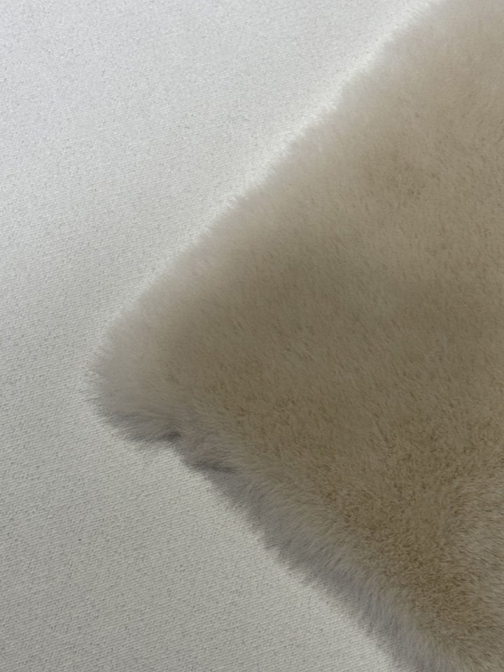 eHalıcım Pisa P15314 Vizon Yumuşak Tüylü Dikdörtgen Post