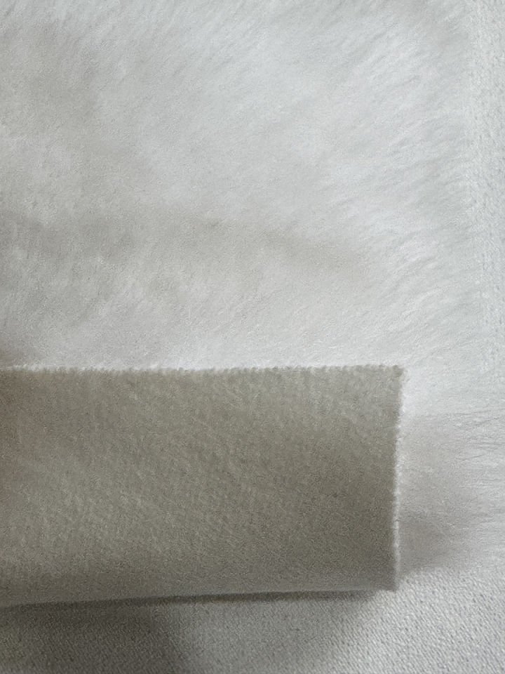 eHalıcım Pisa P15314 Beyaz Yumuşak Tüylü Dikdörtgen Post