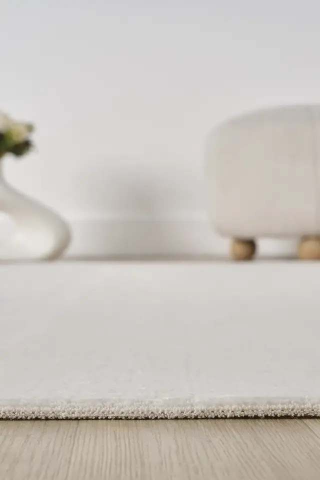 Seyran Halı İmaj 8080 Beyaz Akrilik Modern Saçaklı Dokuma Taban Halı