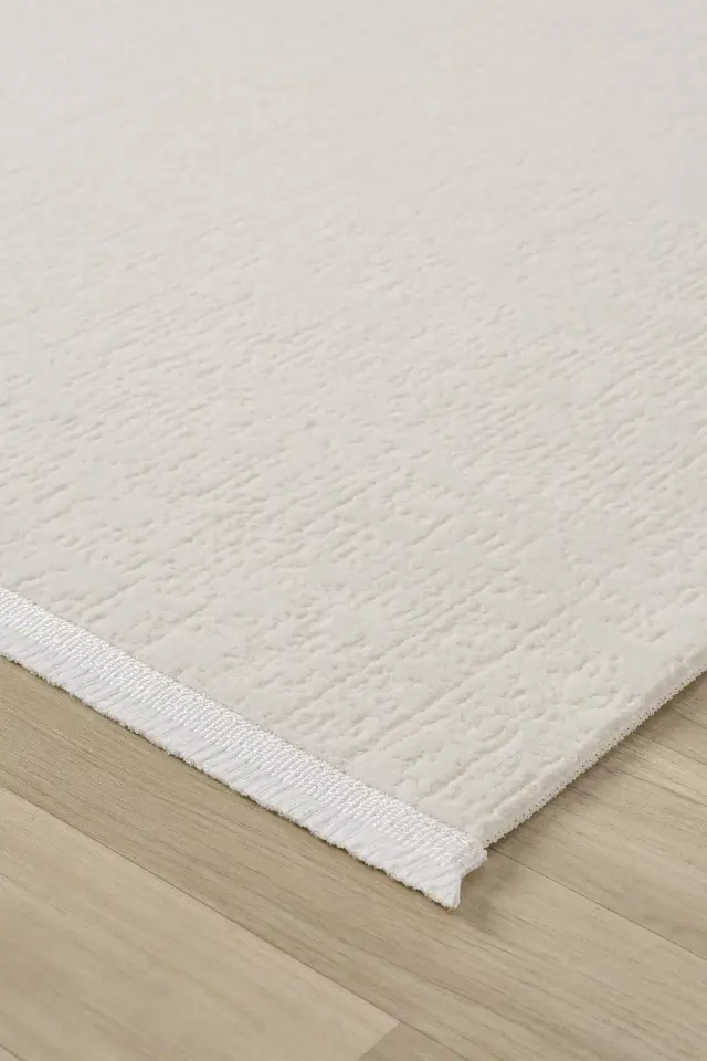 Seyran Halı İmaj 8080 Beyaz Akrilik Modern Saçaklı Dokuma Taban Halı