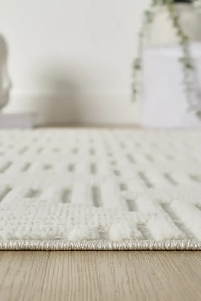 Seyran Halı Ruby 1550 Krem Kolay Temizlenen Hav Toz Vermez Etnik Yolluk