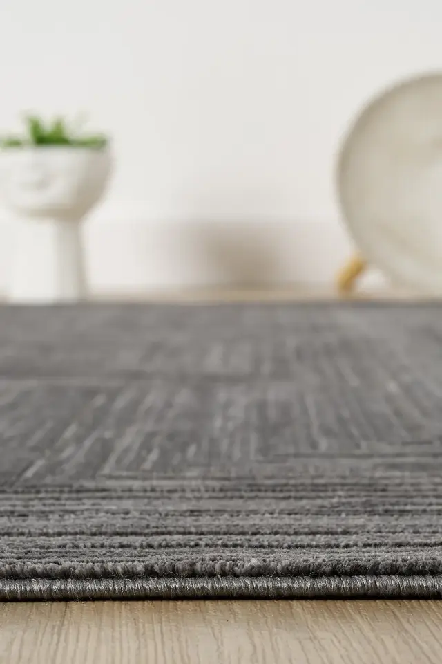 Seyran Halı Gusto 902 Antrasit Polyester Dokuma Taban Saçaklı Modern Halı