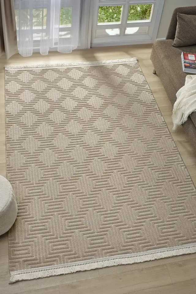 Seyran Halı Ruby 1550 Vizon Kolay Temizlenen Hav Toz Vermez Etnik Yolluk