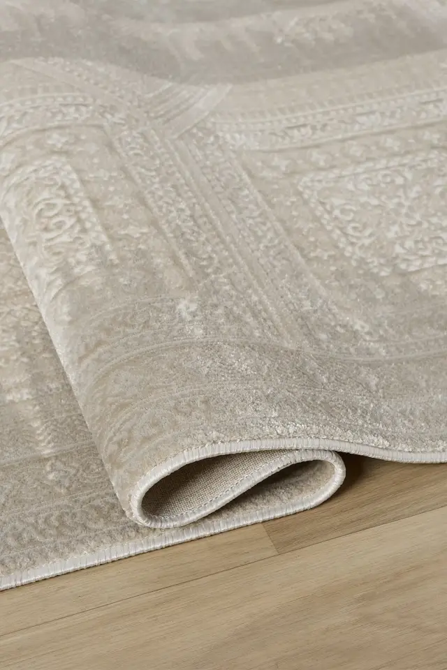 Seyran Halı Gusto 907 Bej Polyester Çerçeveli Dokuma Taban Saçaklı Modern Halı