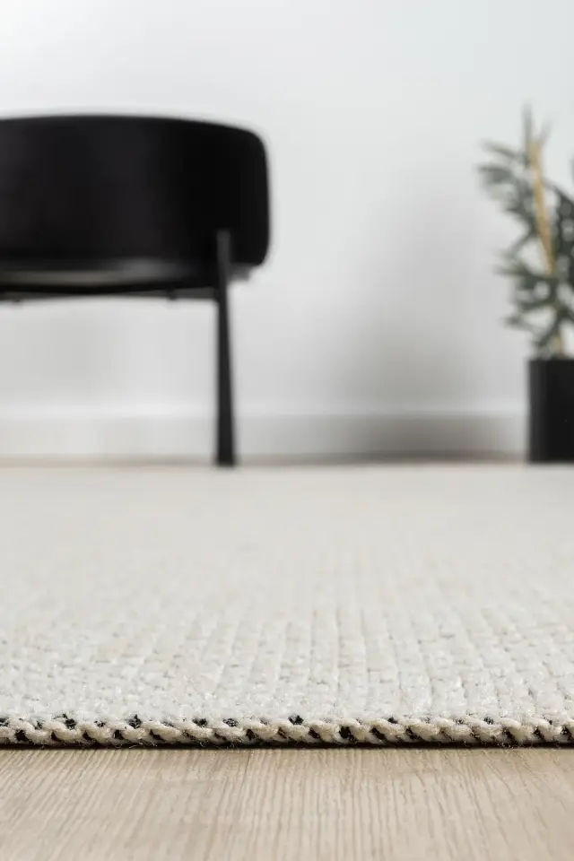 Seyran Halı Cozy Wool 710 Beyaz Modern Şık Yumuşak Dokulu Halı