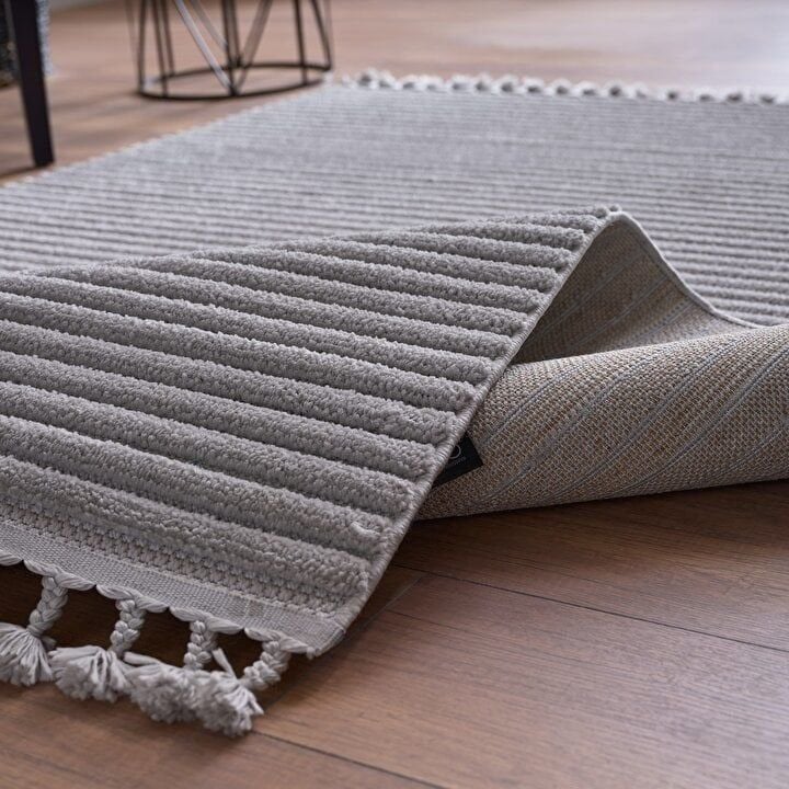 Gümüşsuyu Halı Deco  Alvin 12612 Gri Modern Kabartmalı Örgü Saçaklı Salon Halısı