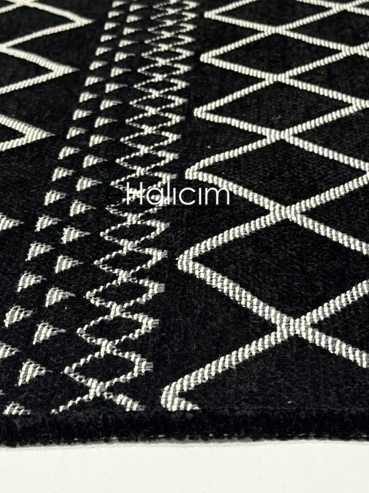 Luxess Halı Cool 405 Siyah Pamuk Şönil Polyester Modern Yumuşak Dokulu Kilim