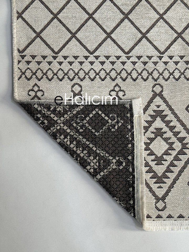 Luxess Halı Cool 405 Krem Pamuk Şönil Polyester Modern Yumuşak Dokulu Kilim